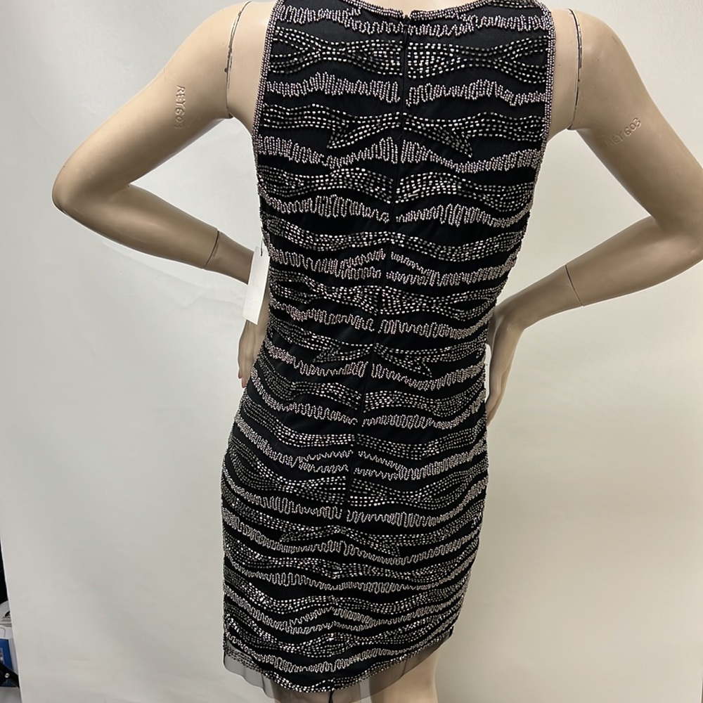 Aidan Mattox beaded sleeveless cocktail dress - Picture 9 of 9